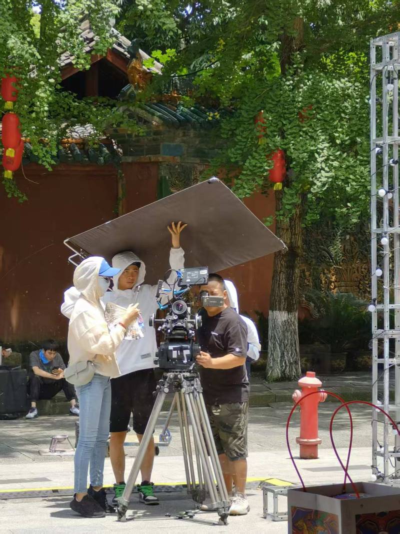 平湖市TVC拍摄公司：资深团队坐镇，打造现象级广告作品的幕后推手